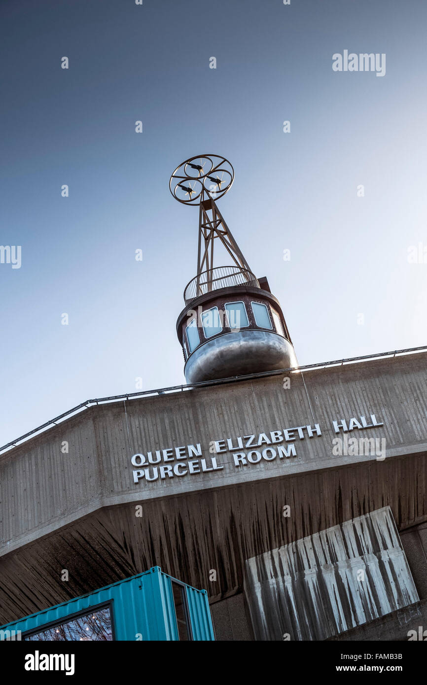 'A Room For London"eine einzigartige und exklusive Einzelzimmer, Boot geformten Hotel auf dem Dach des Queen Elizabeth Hall. Stockfoto