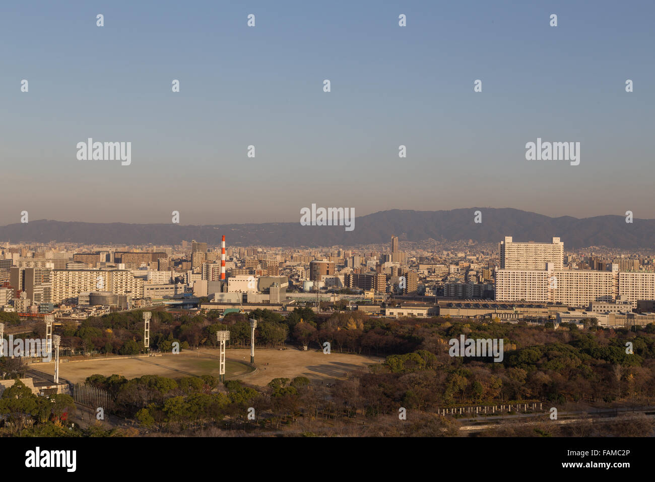 Foto genommen von der Burg Osaka-Skyline. Stockfoto