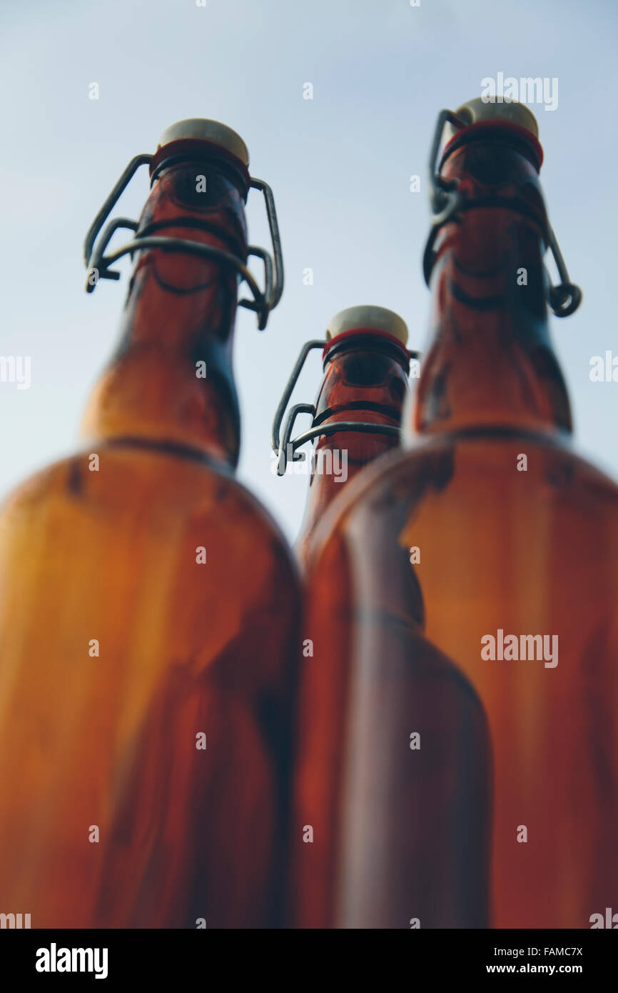 Flaschen und Verschlüsse Stockfoto