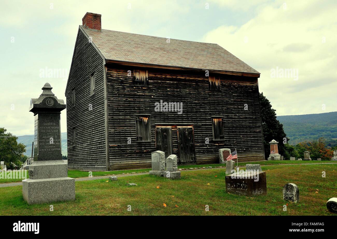 Adams, Massachusetts: Holz Rahmen 1782 Osten Hoosuck Quaker Meeting House Stockfoto