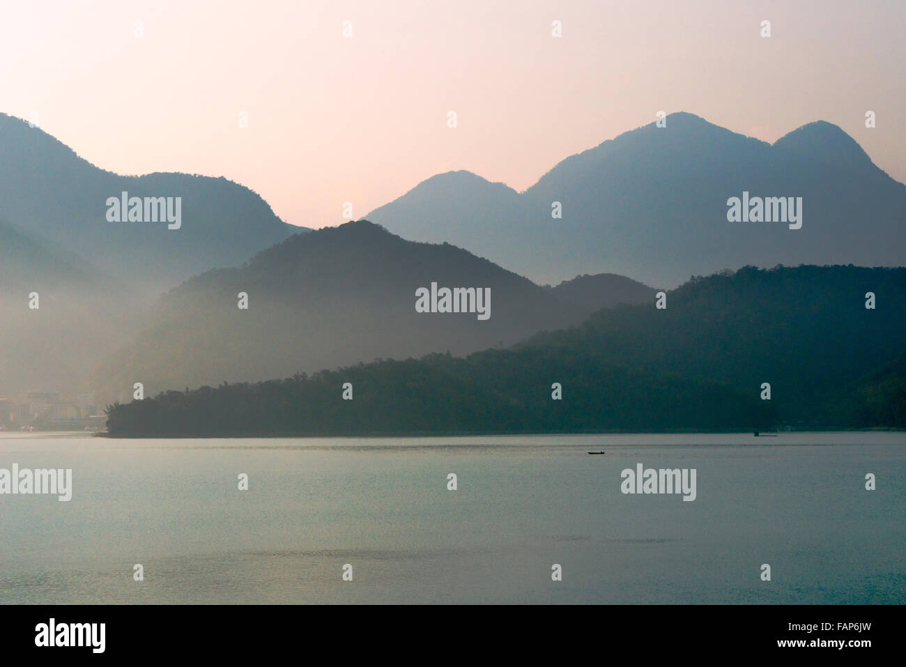 Landschaft mit Sonne-Mond-See, Taiwan Stockfoto