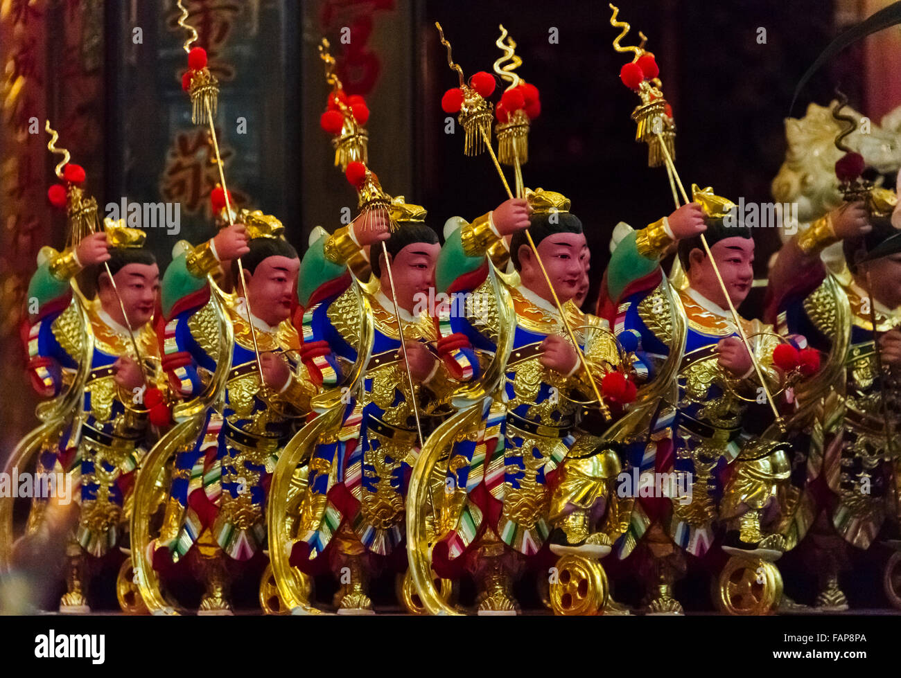 Statuen am San Feng Gong Tempel verehren Ne Zha, eine Schutz-Gottheit im chinesischen Volksreligion, Kaohsiung, Taiwan Stockfoto