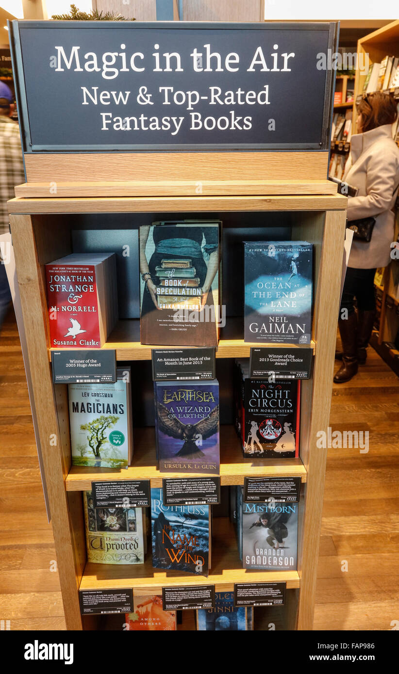 Fantasy-Bücher, Amazon Bücher Ziegel und Mörtel speichern, University Village, Seattle, Washington State, USA Stockfoto