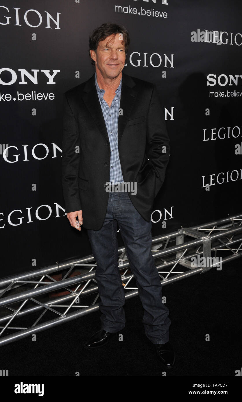 LOS ANGELES, CA - 21. Januar 2010: Dennis Quaid auf die Welt-premiere von seinem neuen Film "Legion" im Cinerama Dome, Hollywood. Stockfoto