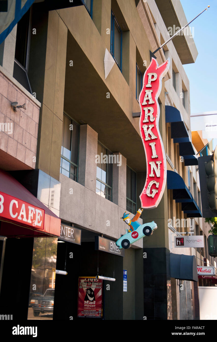 Parkhaus am Horton Plaza, San Diego, Kalifornien Stockfoto