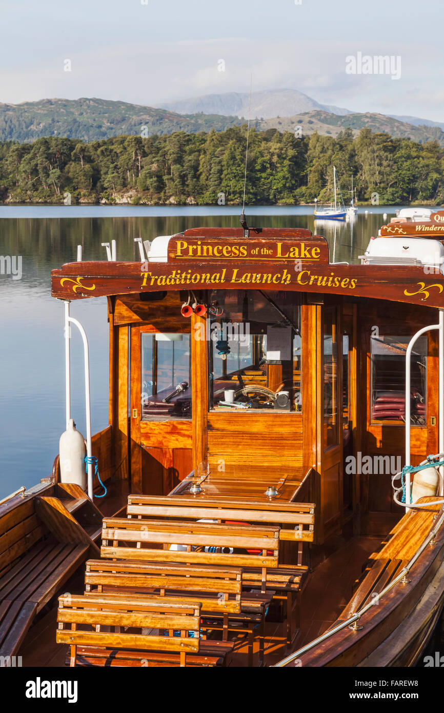 England, Cumbria, Lake District, Windermere, Ambleside, Ausflugsschiff Stockfoto
