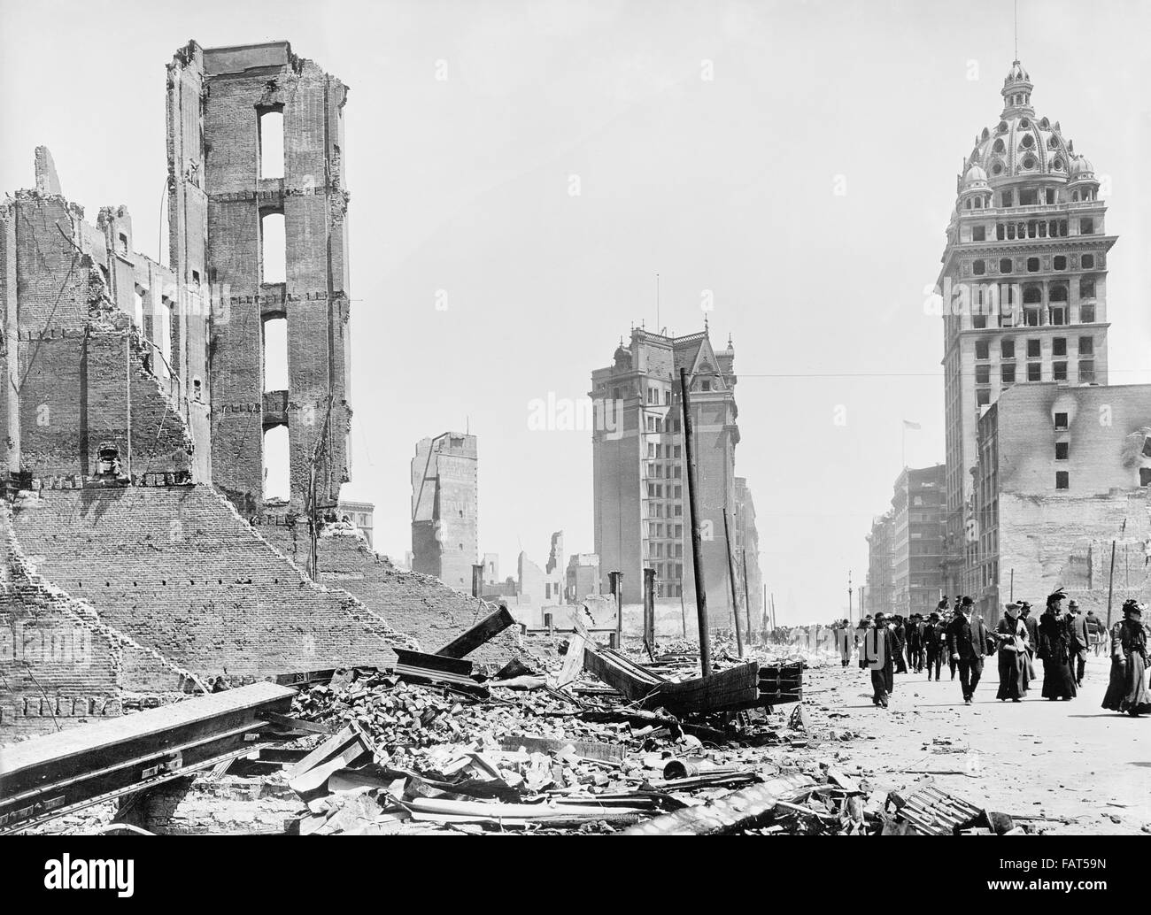 Market Street, Phelan Gebäude im Vordergrund, nach Erdbeben von San Francisco, Kalifornien, USA, ca. 1906 Stockfoto