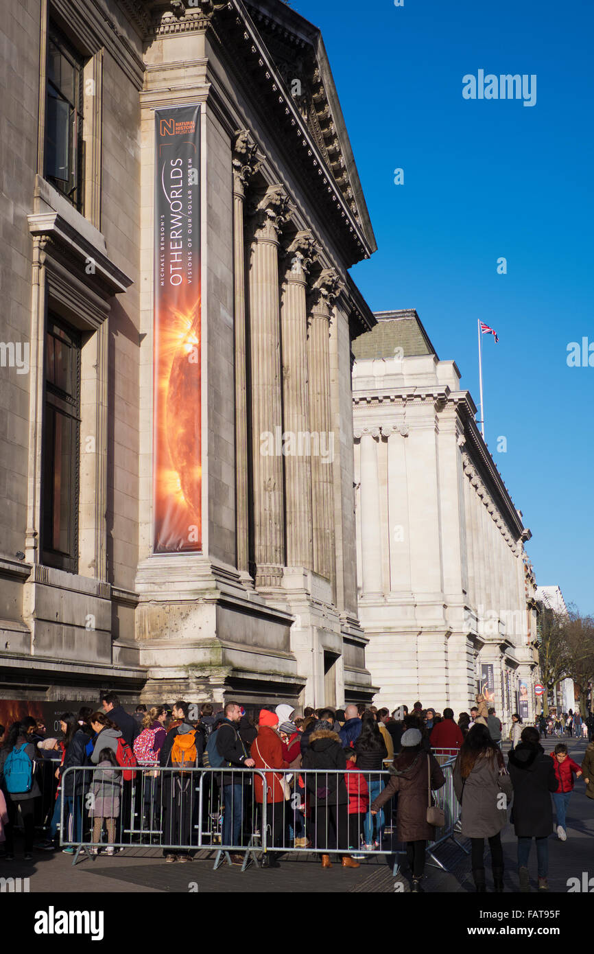 Natural History Museum in London im winter Stockfoto