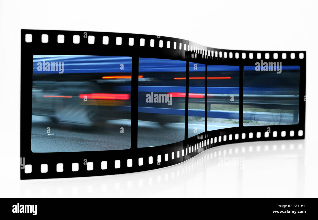Geschwindigkeit zu verwischen Filmstreifen auf weißem Hintergrund Stockfoto
