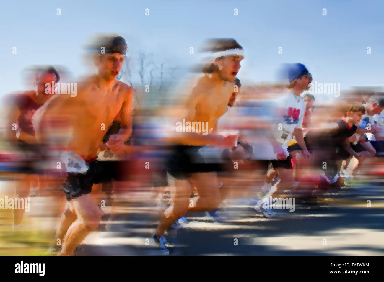 Läufer konkurrieren zu Jahresbeginn ein Marathonrennen. Stockfoto