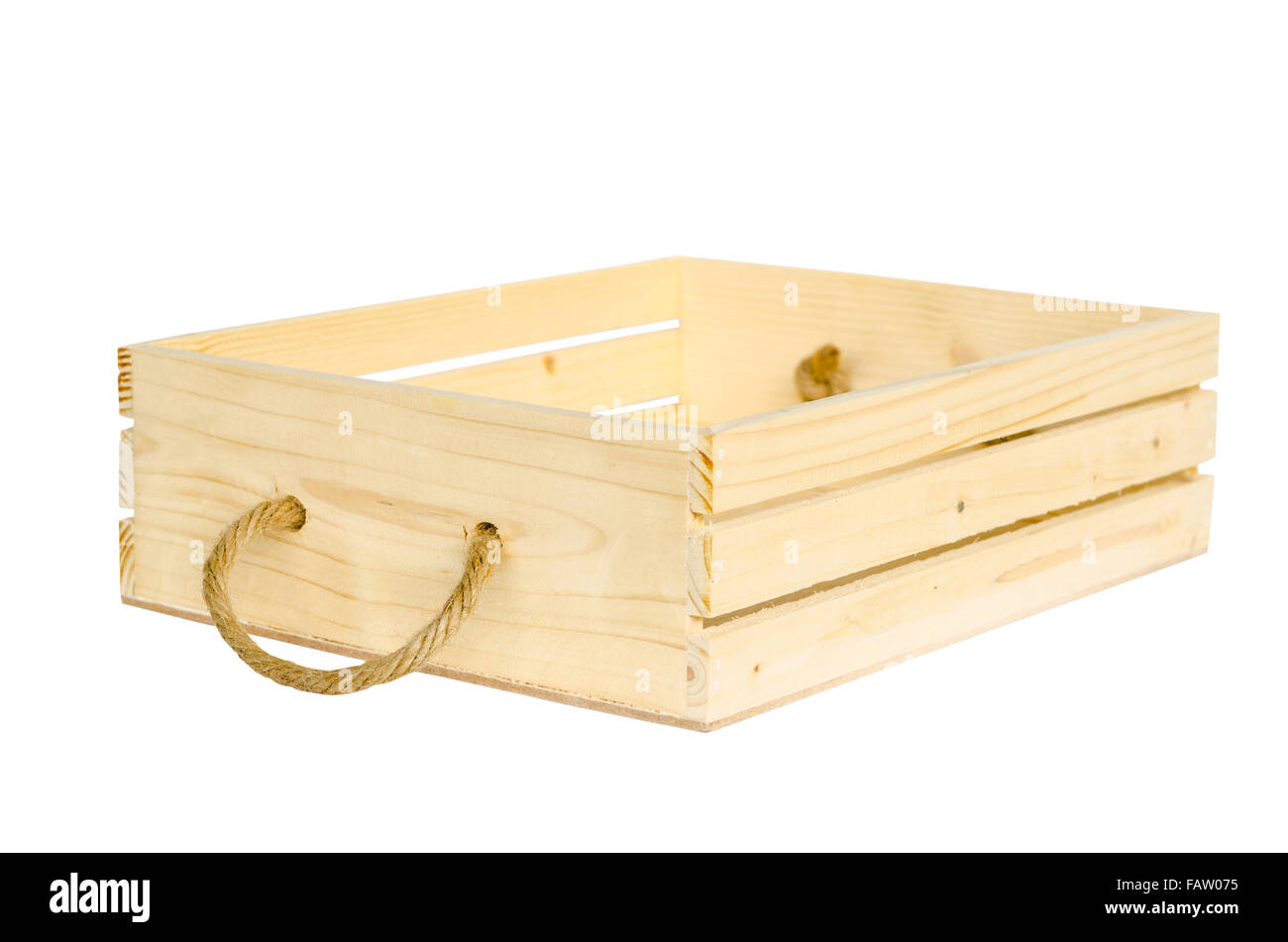 Holz-Box Geschenk isoliert auf weißem Hintergrund speichern Clipping-Pfad. Stockfoto
