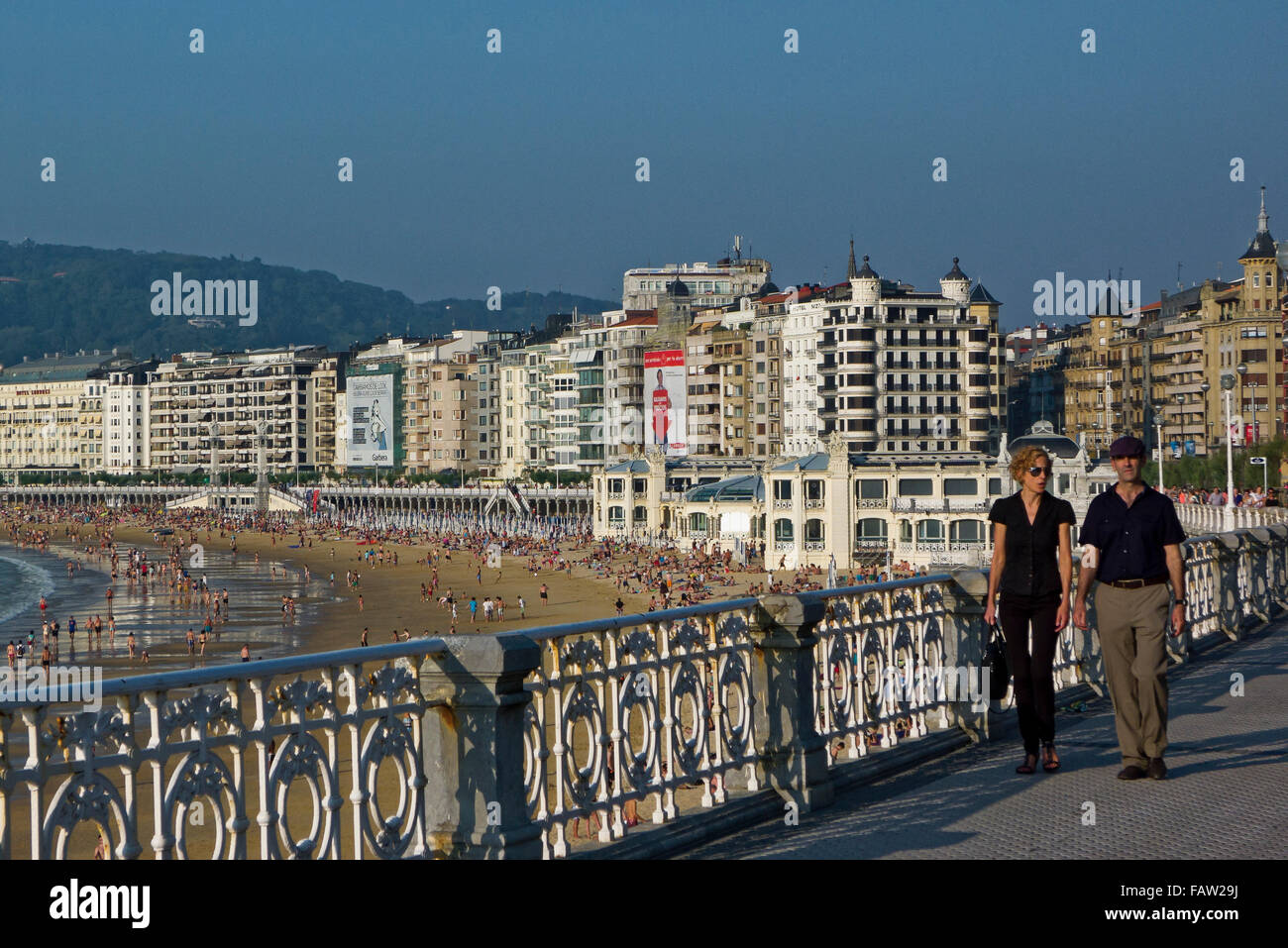 Städtischer Strand Playa De La Concha, San Sebastián, Gipuzkoa, Baskisches Land, Spanien Stockfoto