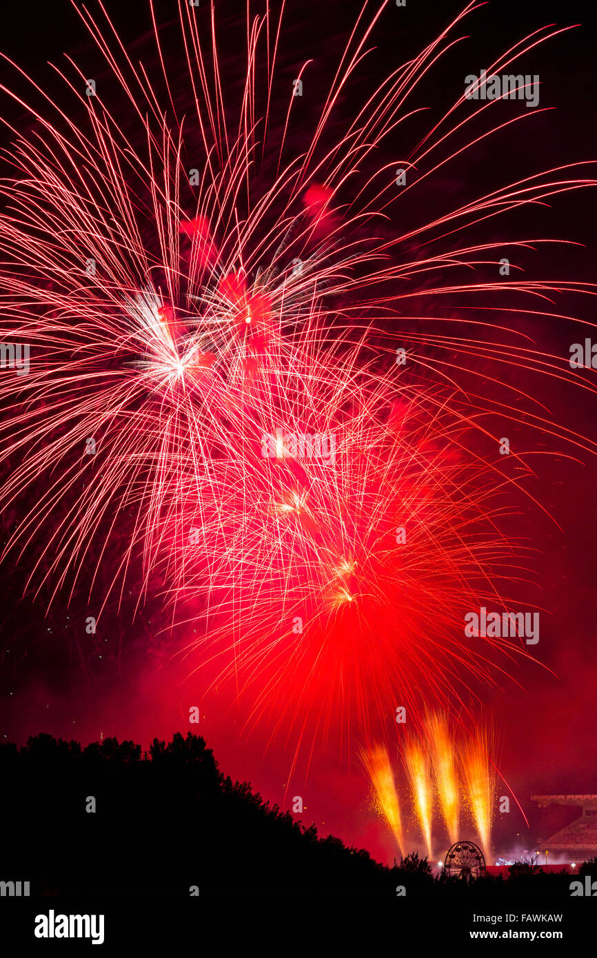 Buntes Feuerwerk; Calgary, Alberta, Kanada Stockfoto