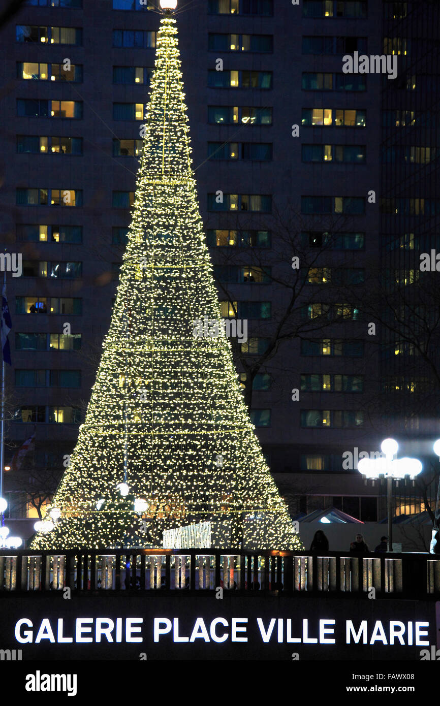 Kanada, Quebec, Montreal, Place Ville Marie, Weihnachtsbaum, Stockfoto