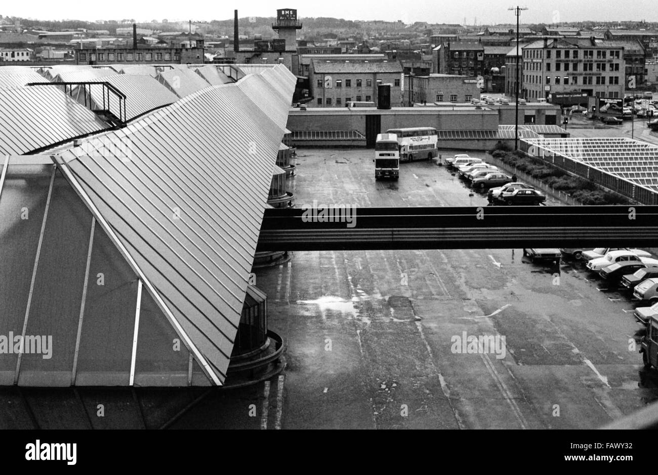 Blick von der Dachterrasse von Bradford Transport Interchange, West Yorkshire 1982 Stockfoto