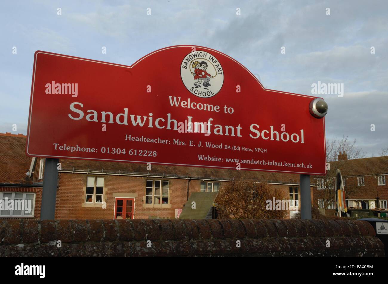 Ein allgemeines Bild von einem Schild am Eingang des Sandwich-Vorschule Stockfoto