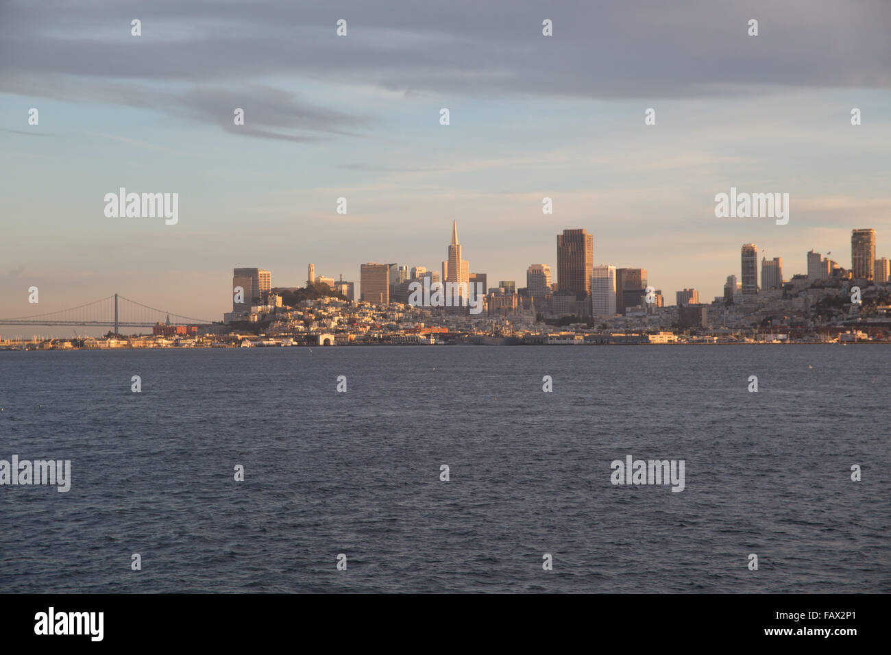 San Francisco und der Bay Bridge Stockfoto