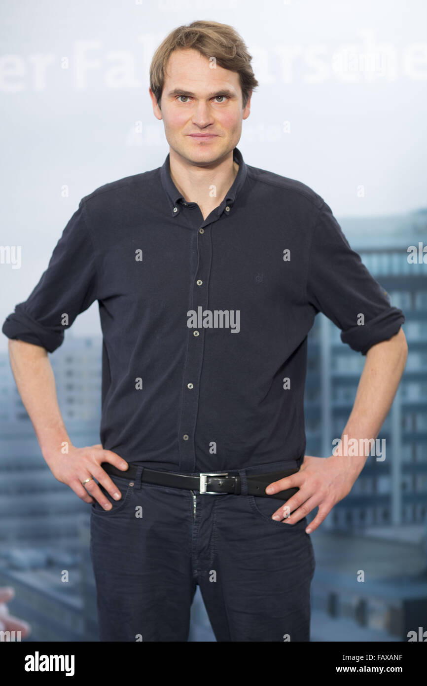 Fototermin für die ARD-Fernsehfilm "Der Fall Barschel" im Hotel Elysee geschätzte Zeit der Sendung 06.02.2016, 20:15 mit: Fabian Hinrichs wo: Hamburg, Deutschland bei: 1. Dezember 2015 Stockfoto