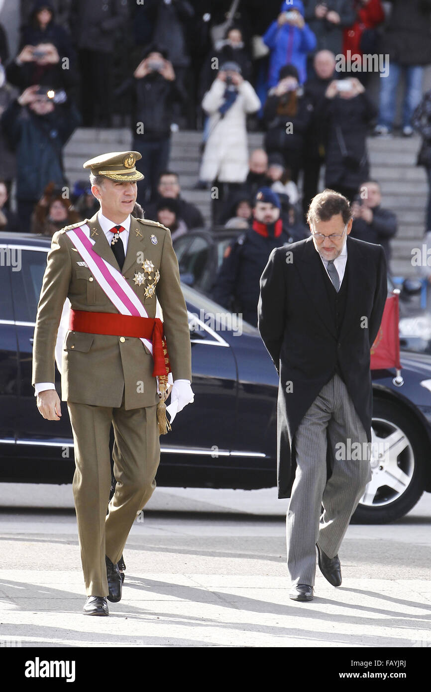 Madrid, Spanien. 6. Januar 2016. König Felipe VI. von Spanien, Mariano Rajoy besuchten des neue Jahres Militärparade im Palacio Real am 6. Januar 2016 in Madrid, Spanien-Credit: Jack Abuin/ZUMA Draht/Alamy Live News Stockfoto