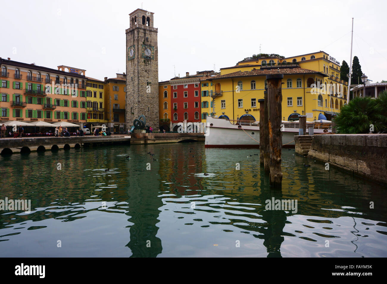 Historische Stadt Riva de Garda am Gardasee, Trentino, Italien Stockfoto