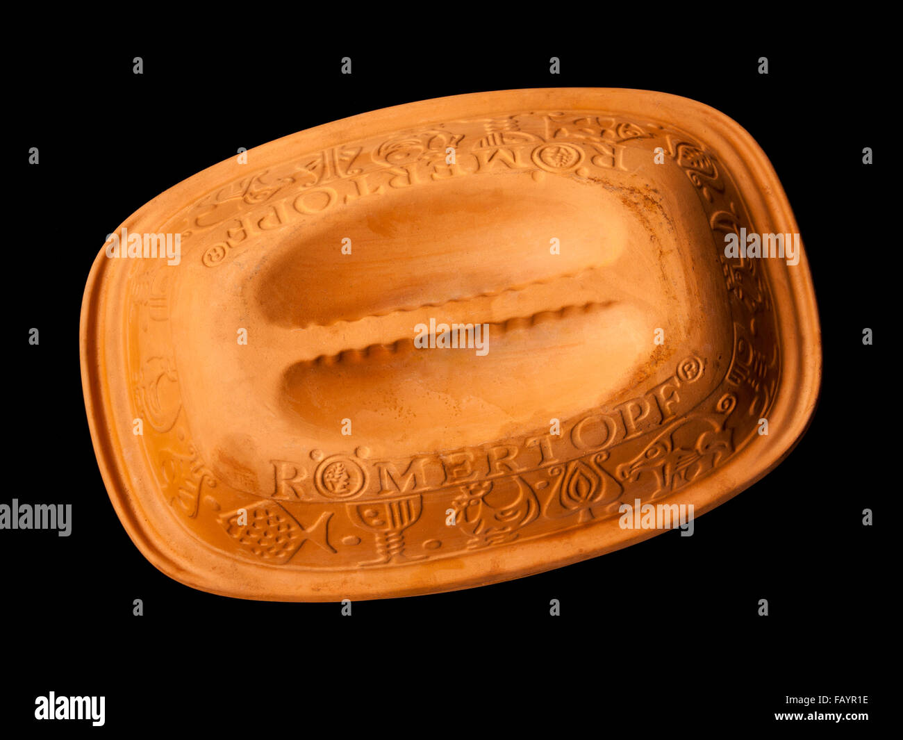 Deutsche "Romertopf" Ton Kochtopf Topf Schale von Bay Keramik  Stockfotografie - Alamy