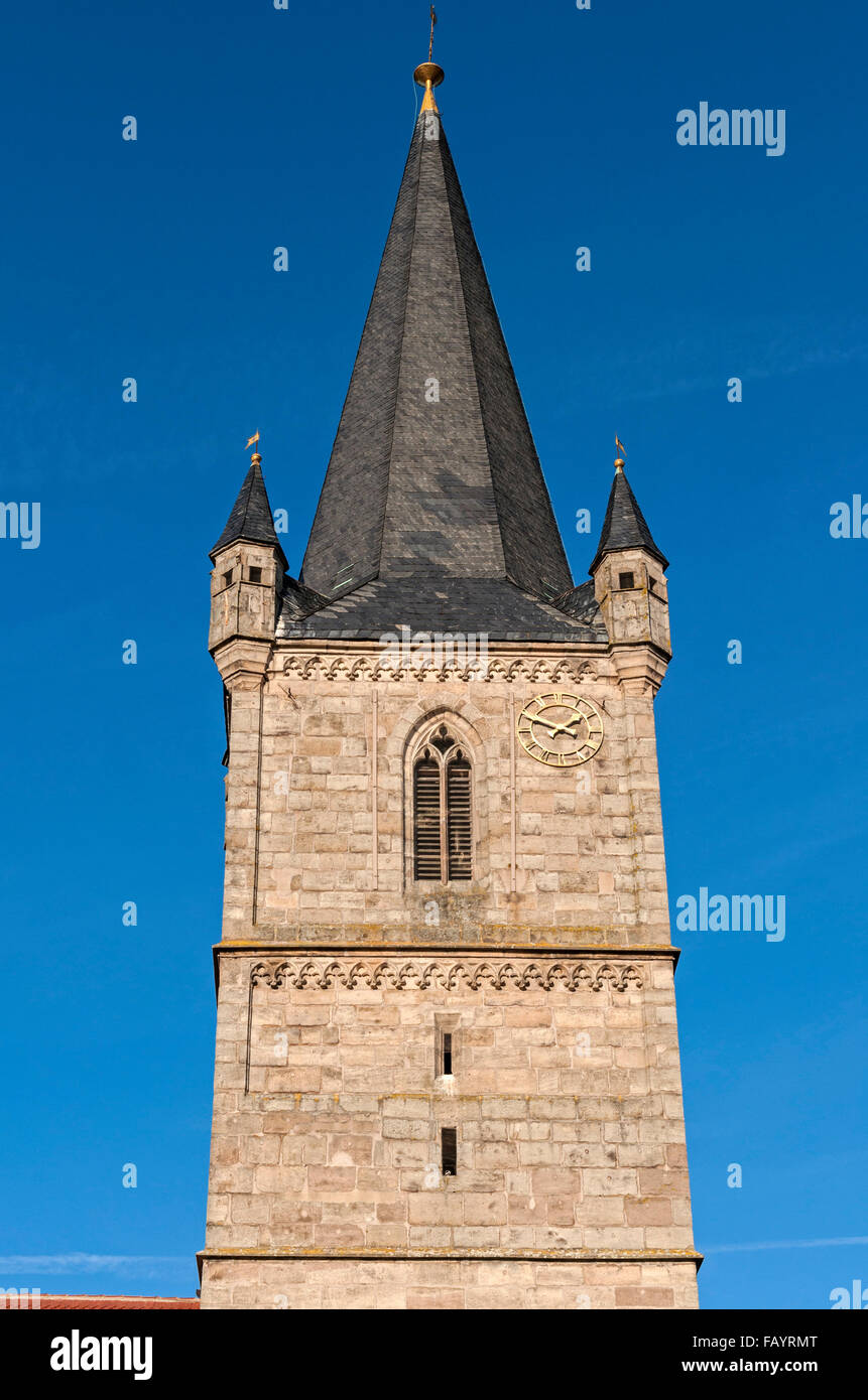 Wehrkirche Hannberg, eine Wehrkirche aus der 14thC. in der Nähe von Erlangen, Bayern, Deutschland Stockfoto