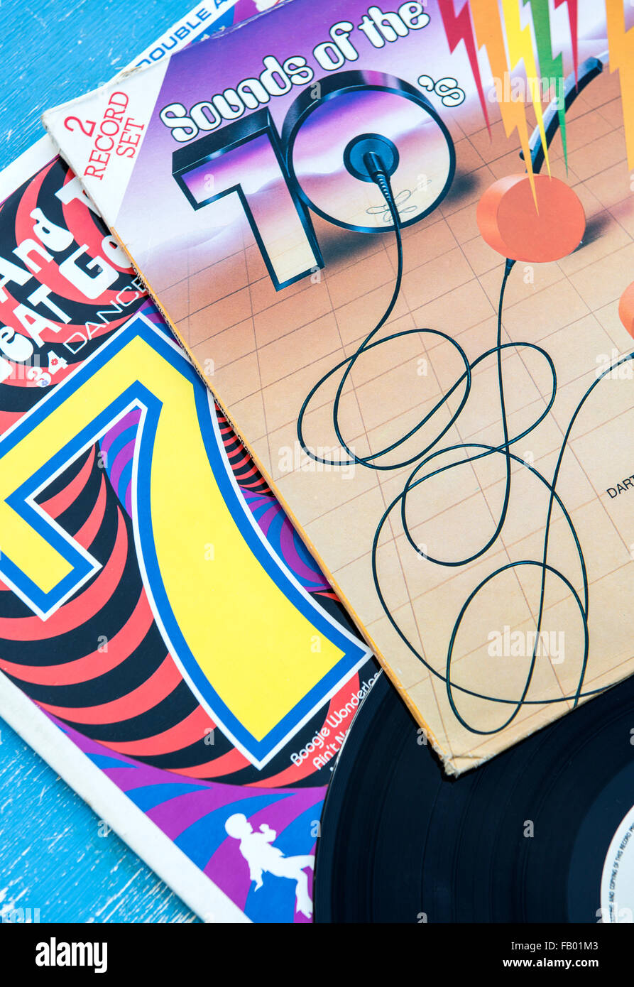 Nahaufnahme von den Titelseiten der 1970er Jahre Compilation-Alben auf vinyl Stockfoto