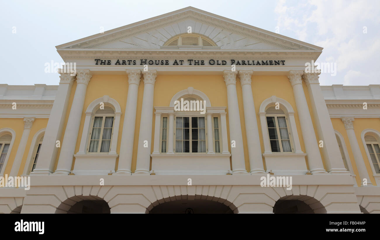 Die alten Parlament Haus von Singapur ist jetzt Kunsthaus, nach dem Umzug des Parlaments zu einem neuen, benachbarten, Gebäude Stockfoto