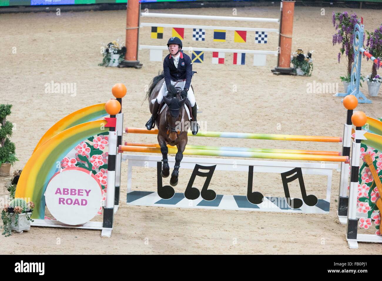 Liverpool International Horse Show, Januar 2016, Vereinigtes Königreich.  Alfie Thomas auf Kbis Caicos Stockfoto
