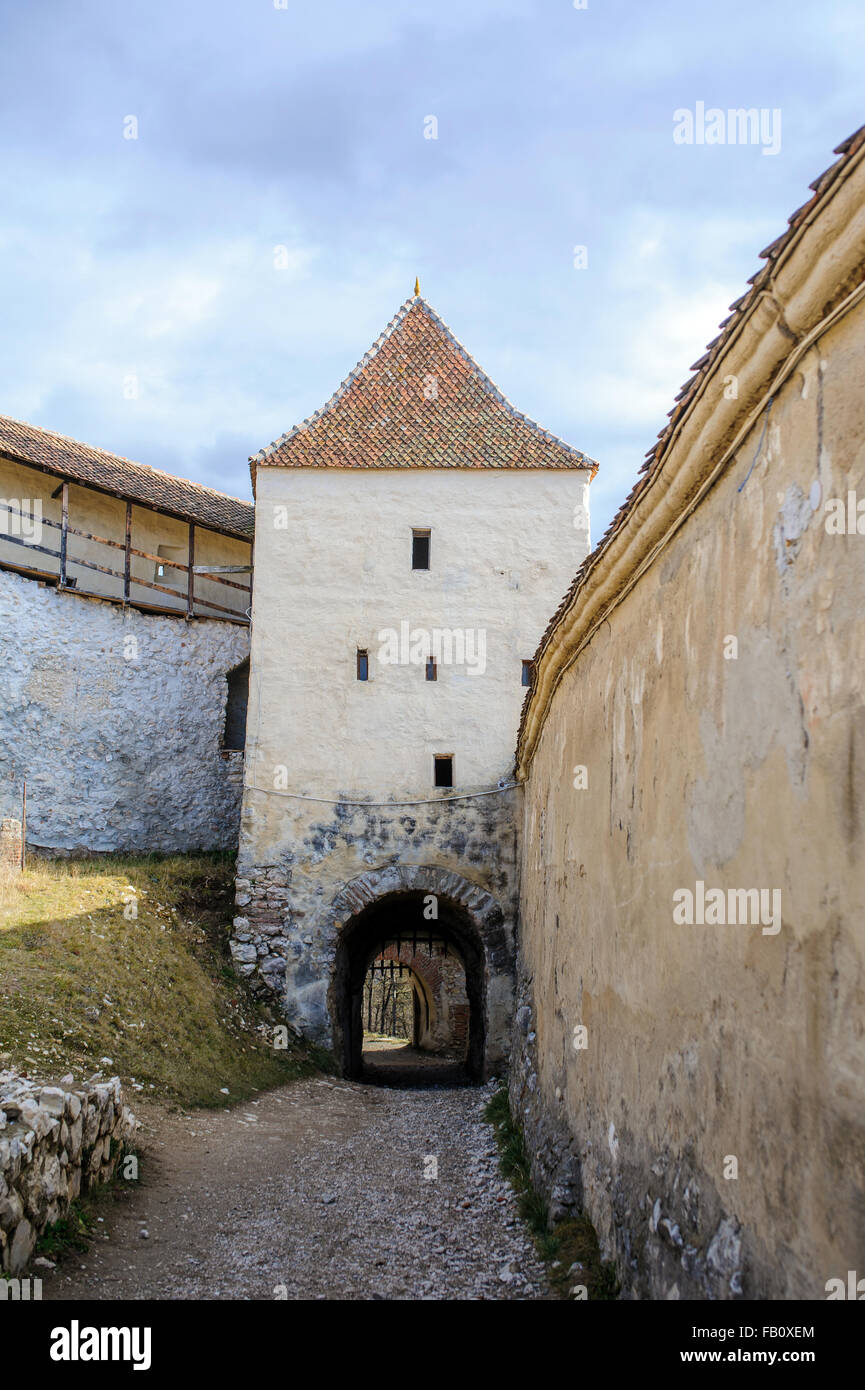 Rosenau Festung Ruinen in Rumänien aus dem 13. Jahrhundert, Dezember 2014 Stockfoto
