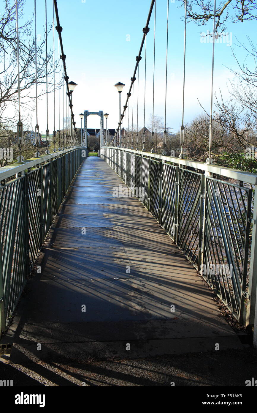 Karottenhosenträger Wehr Brücke, Exeter, Devon, England, UK Stockfoto