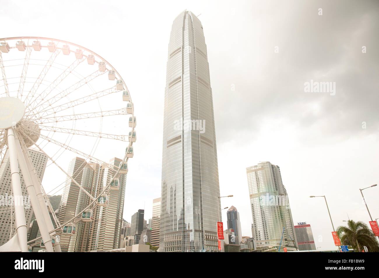 Riesenrad und zentralen Skyline, Hong Kong, China Stockfoto
