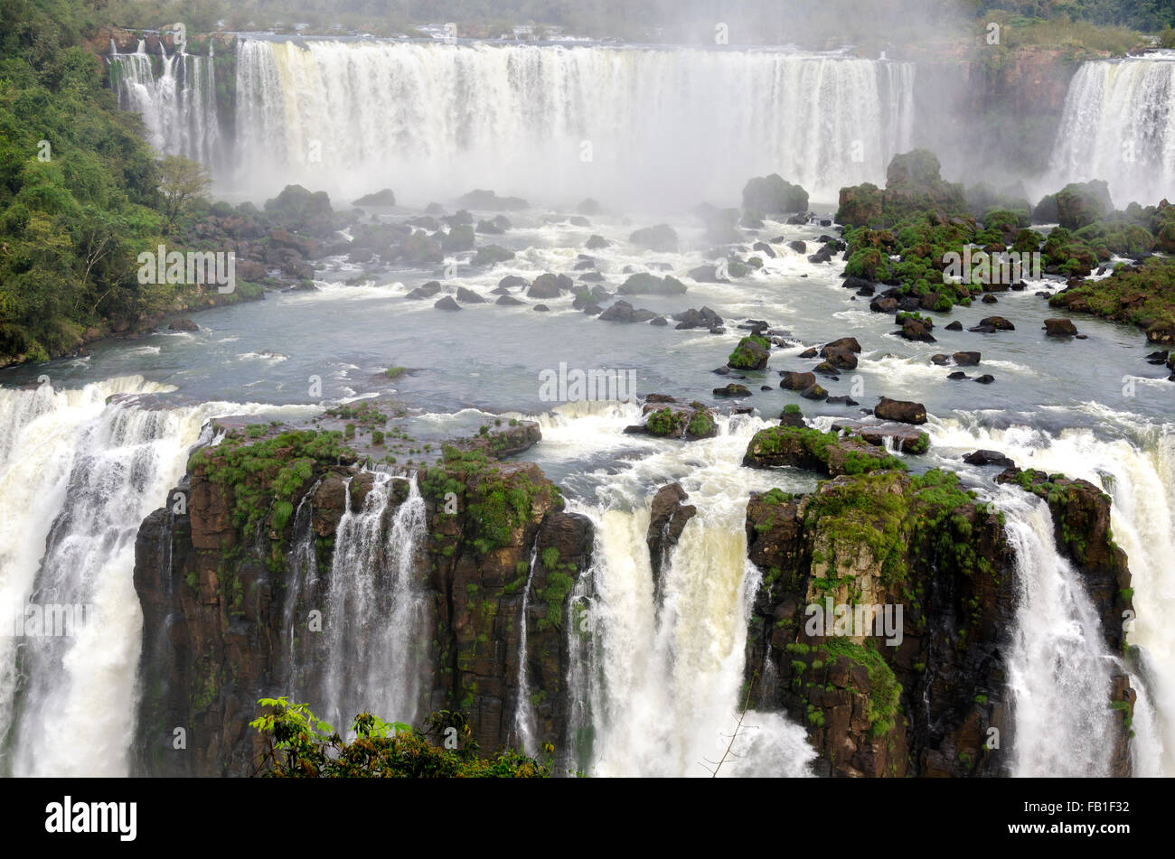 Iguacu Wasserfall fällt in Brasilien und Argentinien Stockfoto