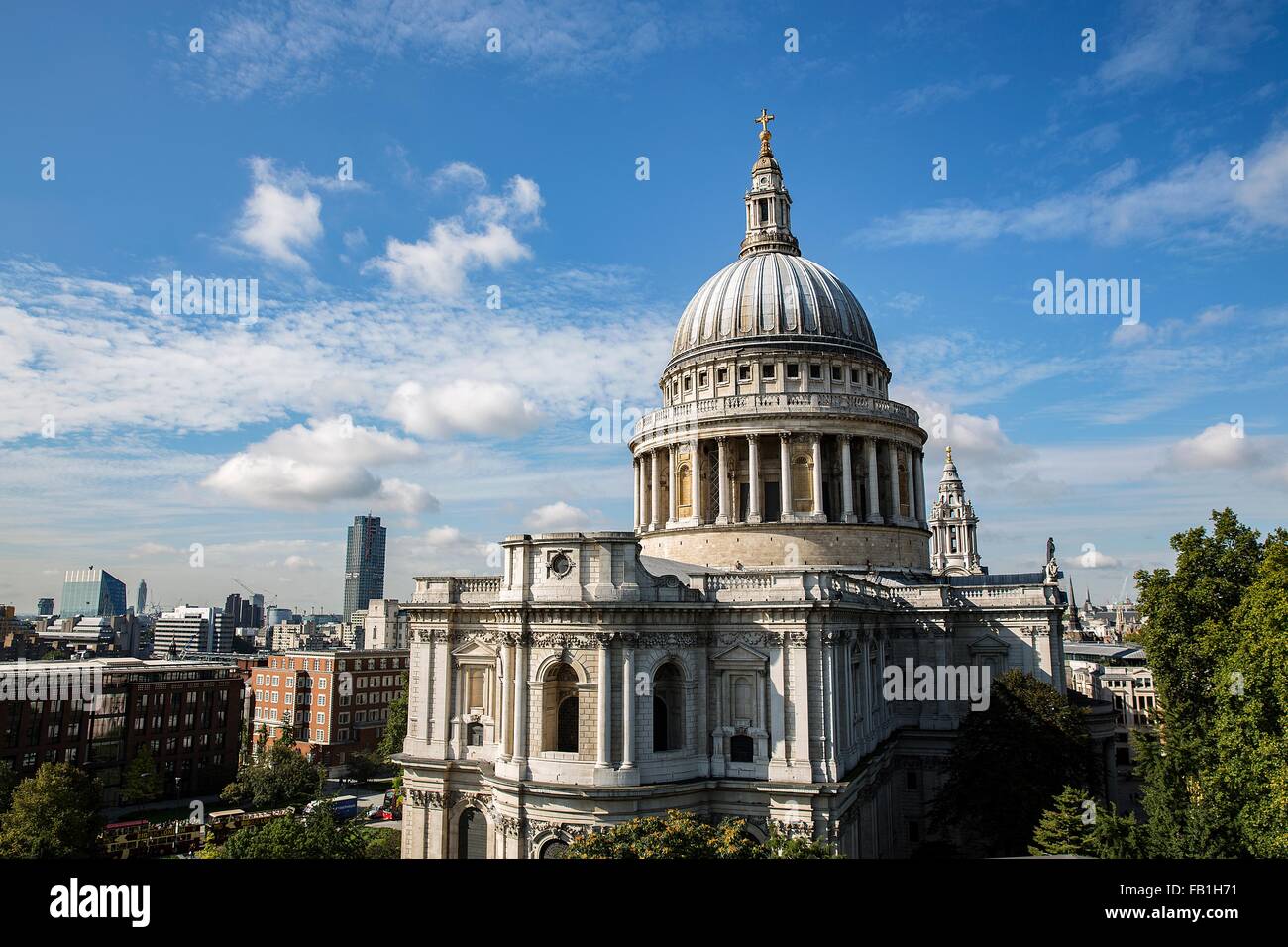 Erhöhten Blick auf St Pauls Cathedral, London, UK Stockfoto