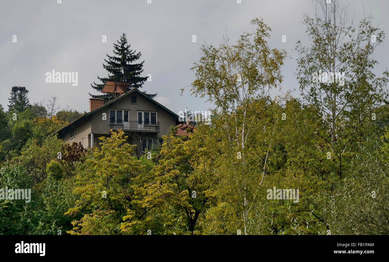 Haus im Wald, Pantscharevo, Bulgarien Stockfoto