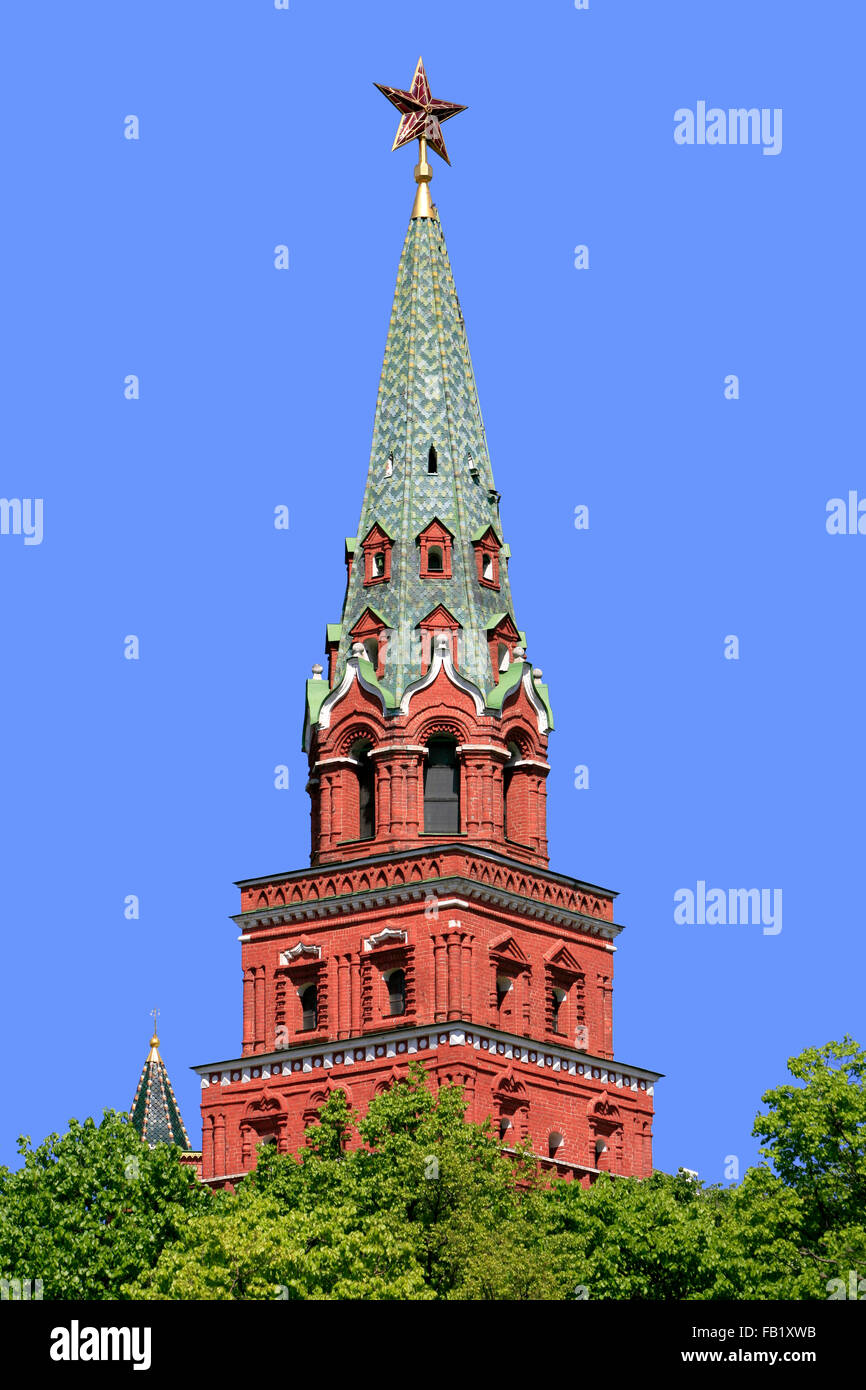 Der Borovitskaya Turm (1490) von Moskau, Kreml, Russland Stockfoto