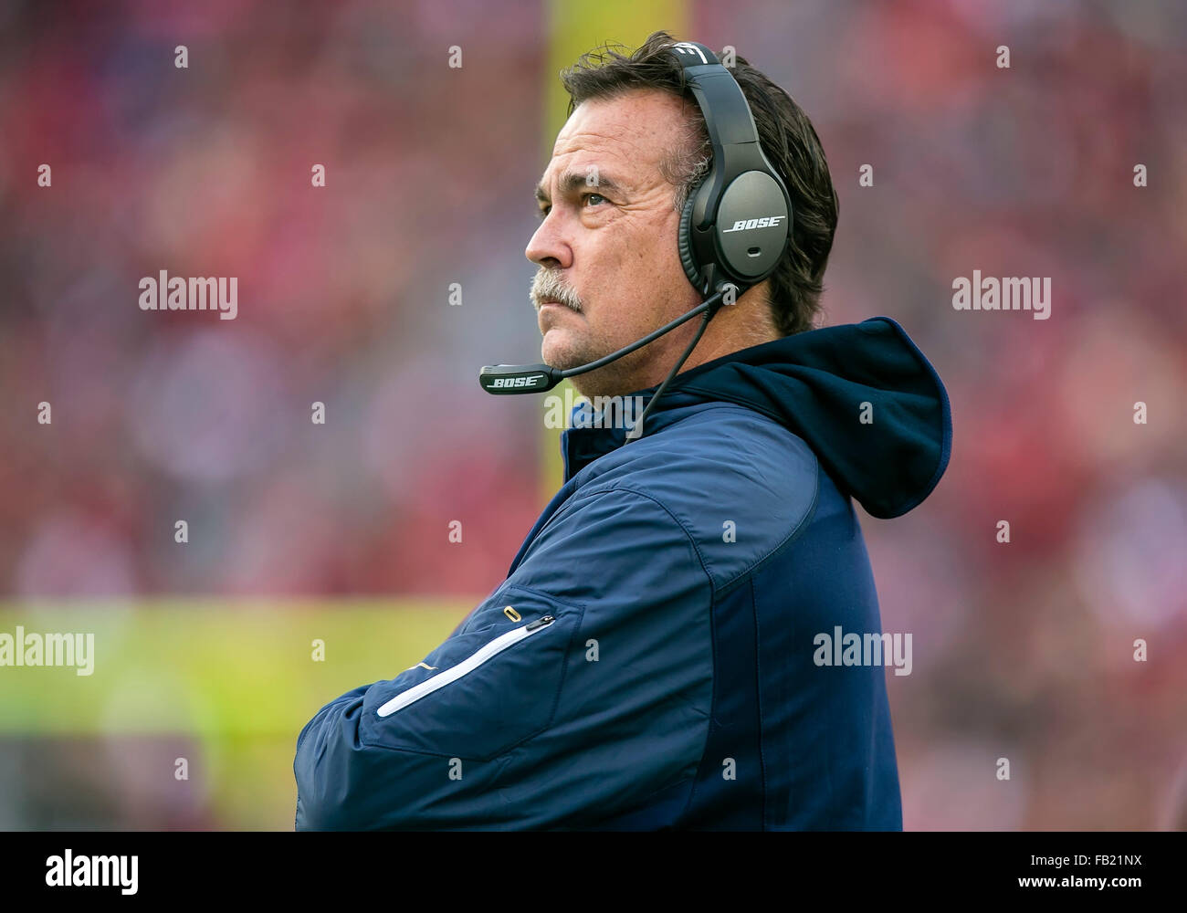 3. Dezember 2016: St. Louis Rams head Coach Jeff Fisher während der NFL Football-Spiel zwischen den St. Louis Rams und die San Francisco 49ers im Levi's-Stadion in Santa Clara, Kalifornien. Die Rams verloren die die 49ers 19-16. Damon Tarver/Cal-Sport-Medien Stockfoto