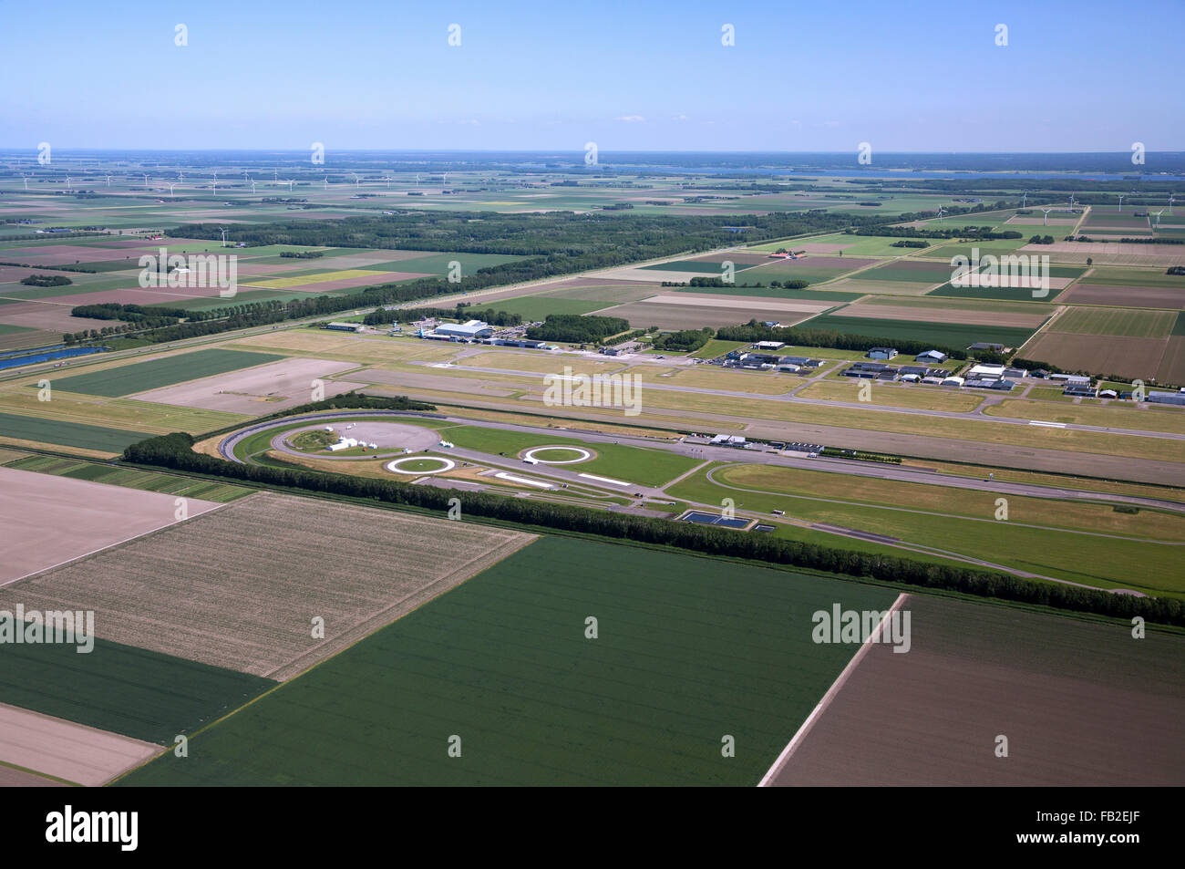 Niederlande, Lelystad, Flughafen, Luftaufnahme. Flovopolder. Stockfoto