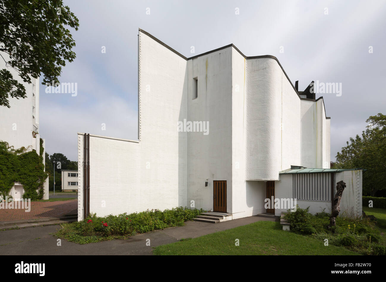 Wolfsburg, Heilig-Geist-Kirche, Südwestansicht Stockfoto