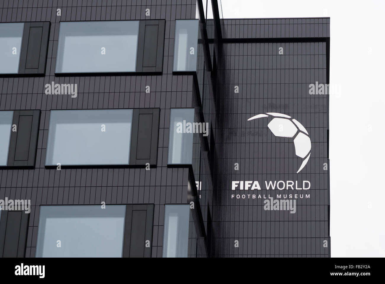 Außenansicht der künftigen FIFA World Football Museum in Zürich ...