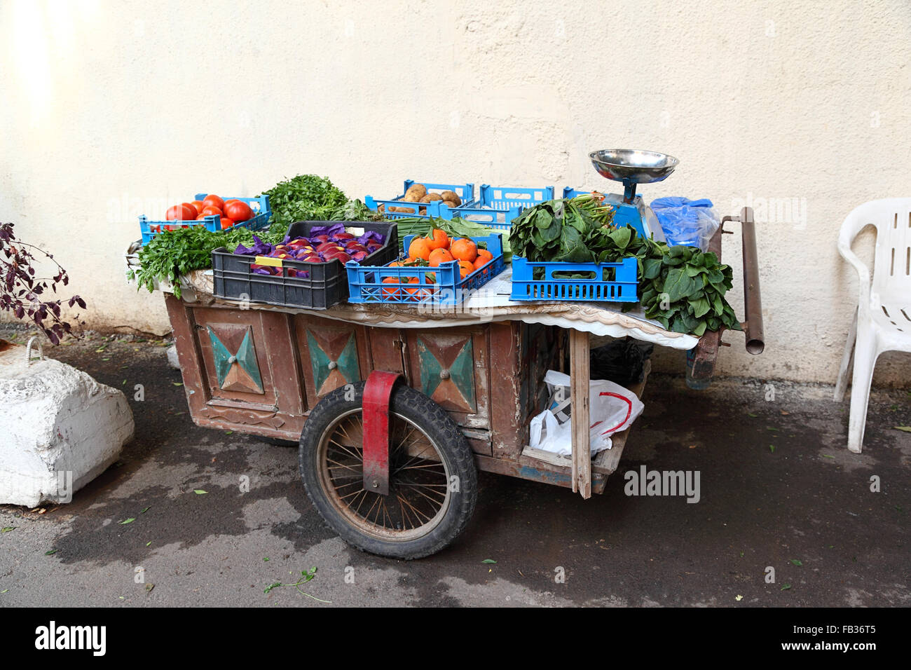 Beirut traditionelle Obst- und Anbieter-Warenkorb Stockfoto