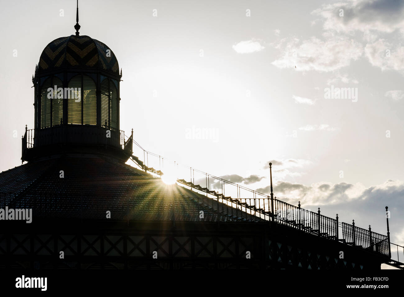 Geboren markt Dach bei Sonnenuntergang in Barcelona, Katalonien, Spanien Stockfoto