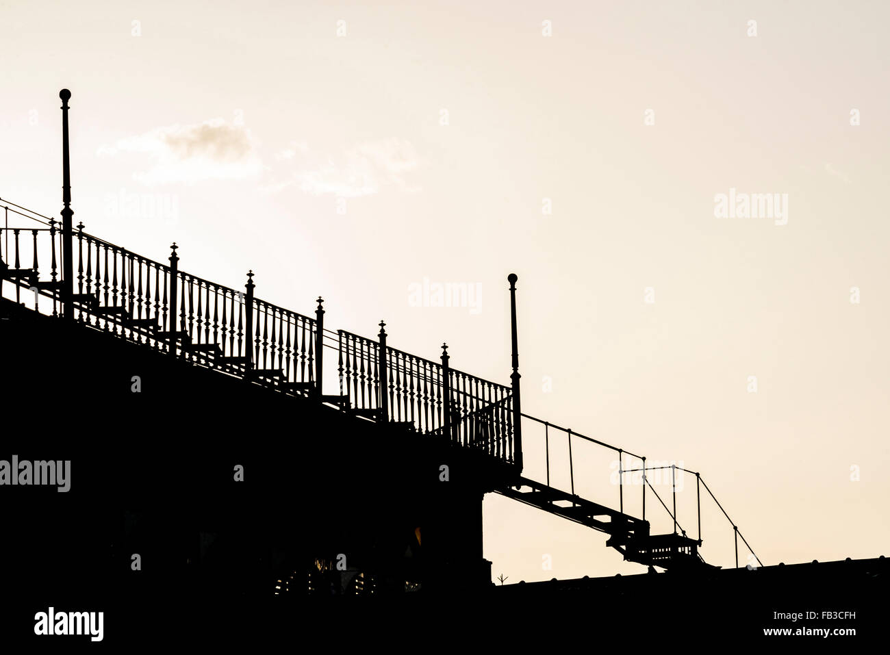 Treppen auf dem Dach der Welt Markt zu Sonnenuntergang in Barcelona, Katalonien, Spanien Stockfoto