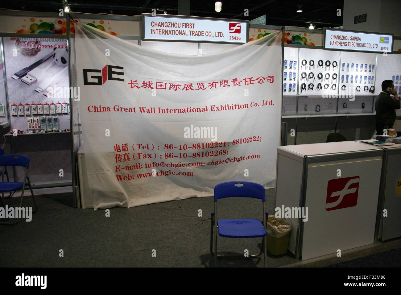 Las Vegas, NV, USA. 8. Januar 2016. Changzhou erste International Trade Co. Ltd (chinesische Hoverboard Stand Razzia durch US-Marshals auf der CES) in die Teilnehmerliste für 2016 International CES (Consumer Electronics Show) - FR, The Sands Expo and Convention Center, Las Vegas, NV 8. Januar 2016. Bildnachweis: James Atoa/Everett Collection/Alamy Live-Nachrichten Stockfoto