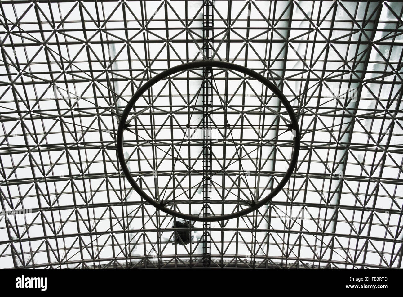 Dachdetails der Kanazawa Bahnhof Kanazawa, Präfektur Ishikawa, Japan Stockfoto