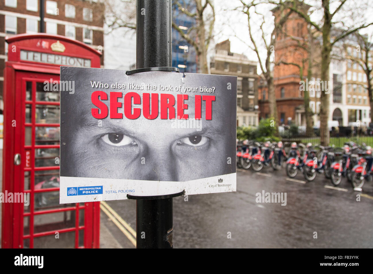 Sichere It Straße Signage im Londoner Soho Square, UK Stockfoto