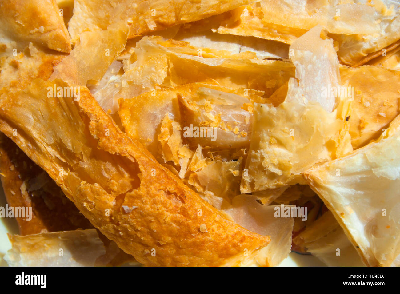 Herzhafte Blätterteig Häppchen (Khari Biscuit) - Arme-Leute Frühstück in Indien. Stockfoto