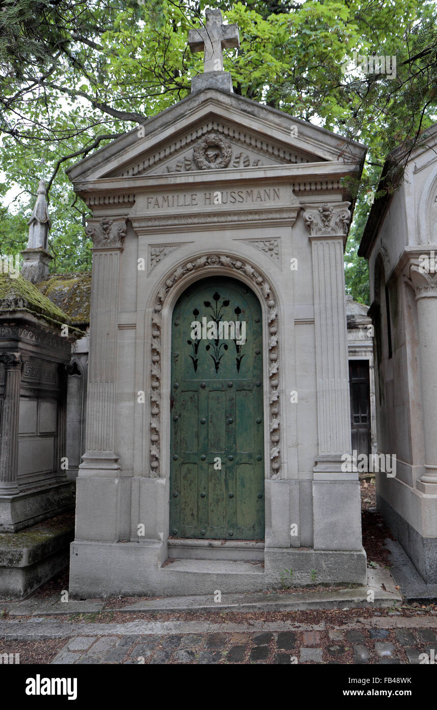 Das Familiengrab von Georges-Eugène Haussmann (Baron Haussmann) in den Friedhof Père Lachaise, Paris, Frankreich. Stockfoto