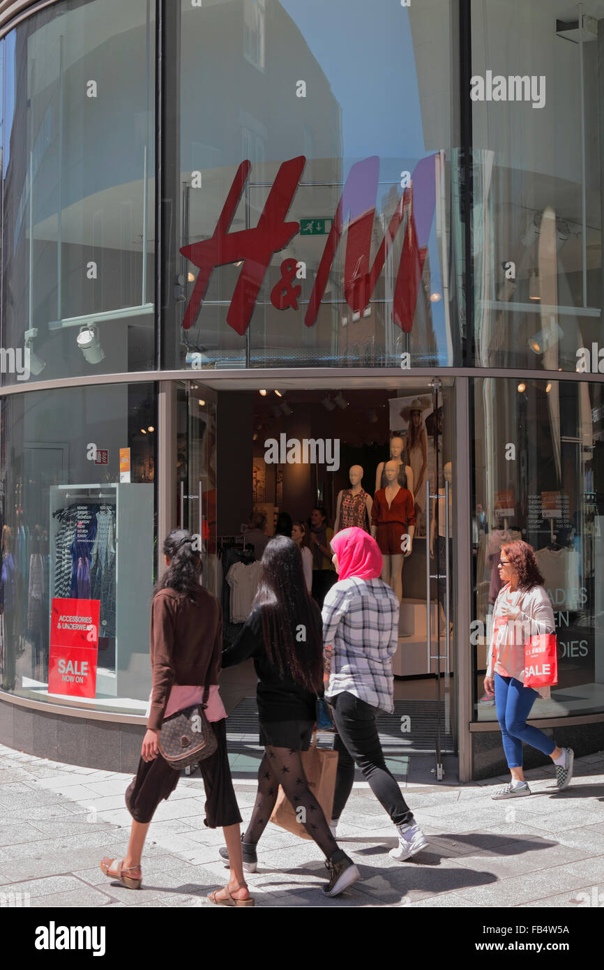 H & M - Hennes & Mauritz in Dublin, Irland Stockfoto