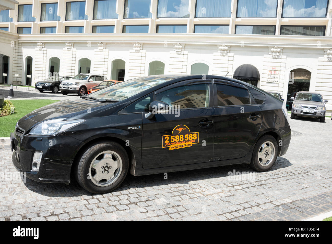 Eine gebuchte Taxi mit Taxameter in Colombo, Sri Lanka. Stockfoto